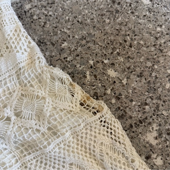 American Eagle Ivory Overlay Dress - Size 2 - Pre-Loved ⭐🤍 - Picture 9 of 13